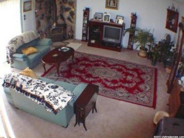 2755 W 4375 S, Roy, UT 84067 — photo 2