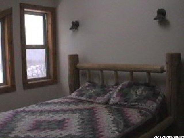 962 E Deer Creek Dr, Timber Lakes, UT 84032 — photo 8