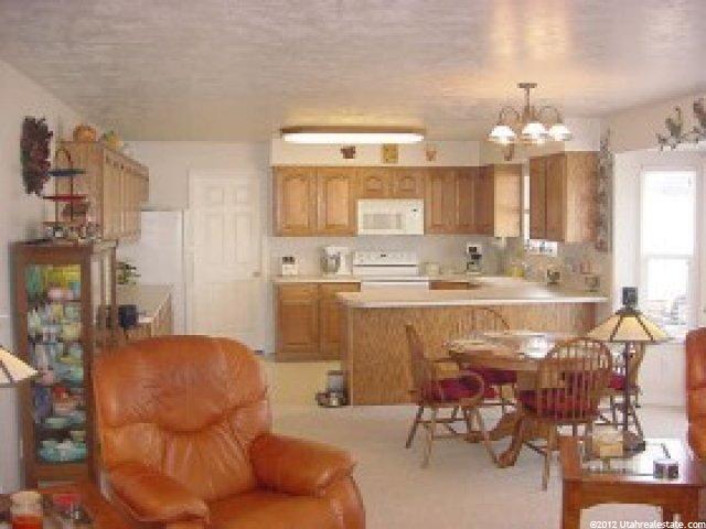 1364 S 2375 W, Syracuse, UT 84075 — photo 3
