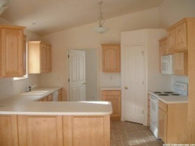 6155 W 4700 S, Hooper, UT 84315 — photo 3