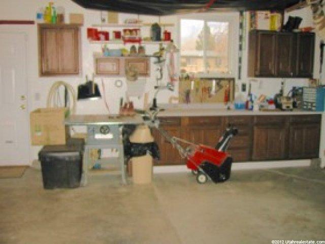 9821 Tonya Dr, Sandy, UT 84070 — photo 3