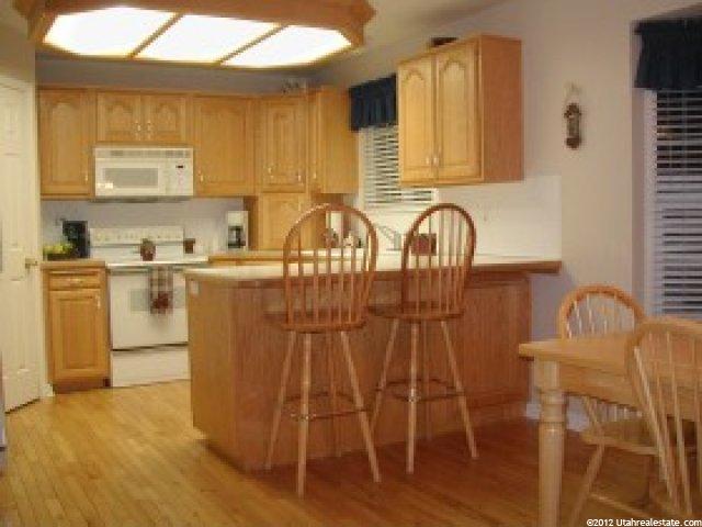 3795 S 400 E, Bountiful, UT 84010 — photo 3