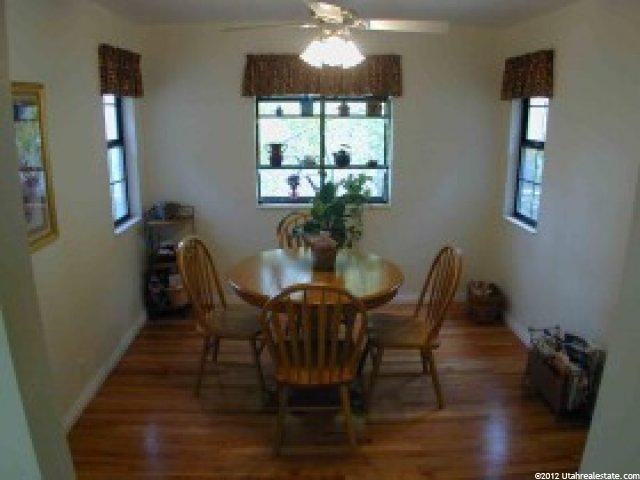 8460 Taos Dr, Sandy, UT 84093 — photo 4