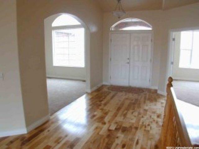 433 E Crystal Meadows Ln, Draper, UT 84020 — photo 2