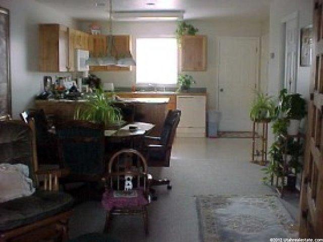 1041 Fort Ln, Ogden, UT 84404 — photo 3