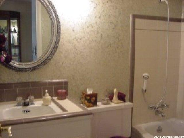 525 E 6270 S, Murray, UT 84107 — photo 8