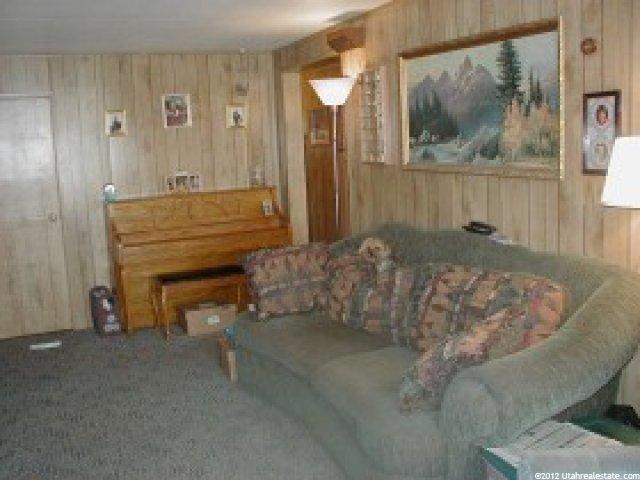 2600 N Hill Field Rd #9, Layton, UT 84041 — photo 2
