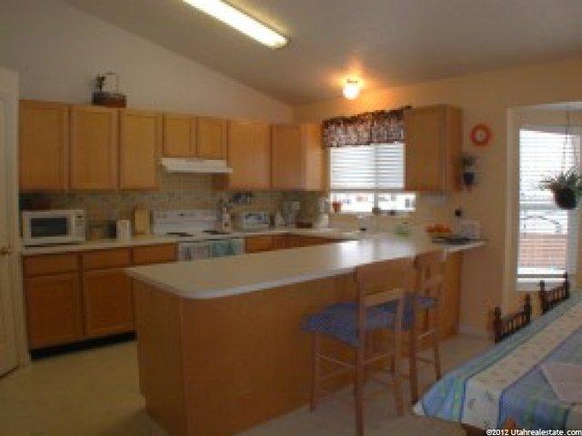 163 W 1475 N, Layton, UT 84041 — photo 2