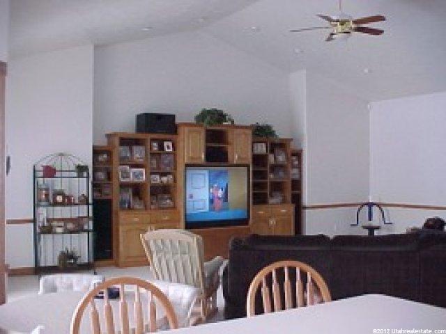 953 W 675 N, Tremonton, UT 84337 — photo 4