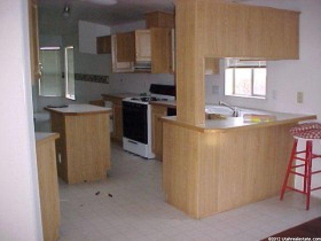 2554 N 6000 W, Hooper, UT 84315 — photo 2