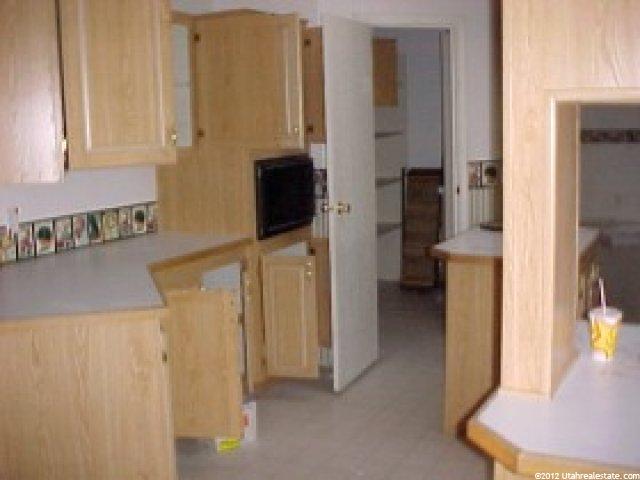2554 N 6000 W, Hooper, UT 84315 — photo 3