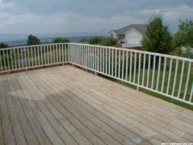 661 E Center St, Providence, UT 84332 — photo 6