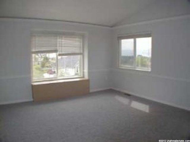 661 E Center St, Providence, UT 84332 — photo 7