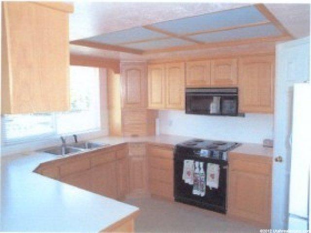 130 W 1450 N, Centerville, UT 84014 — photo 6