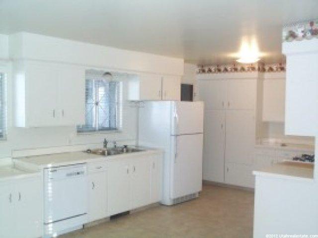 686 E 1000 N, Logan, UT 84321 — photo 4