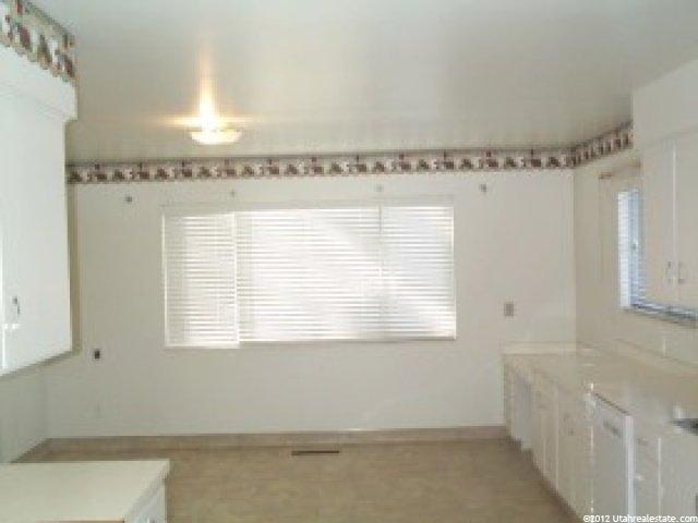 686 E 1000 N, Logan, UT 84321 — photo 5