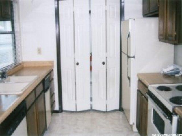 6876 S 725 E #H, Midvale, UT 84047 — photo 5
