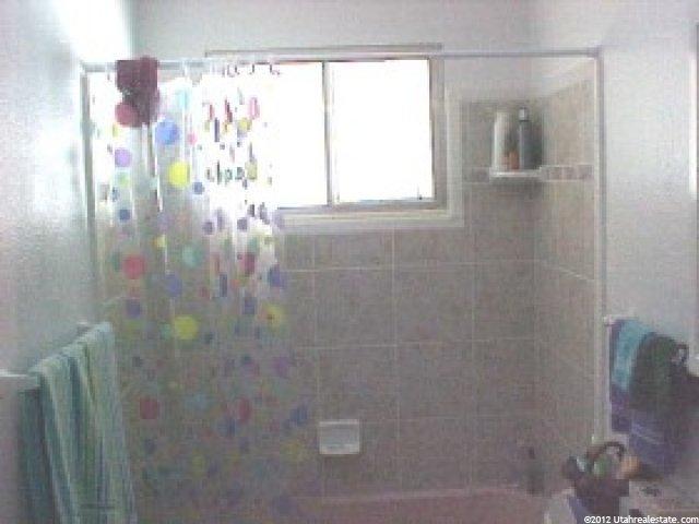 292 W 600 N, Clearfield, UT 84015 — photo 4