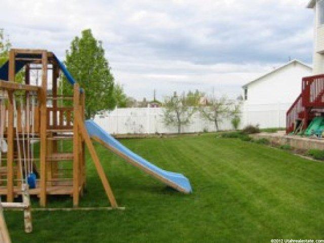 413 Clover Meadow Rd, Kaysville, UT 84037 — photo 2