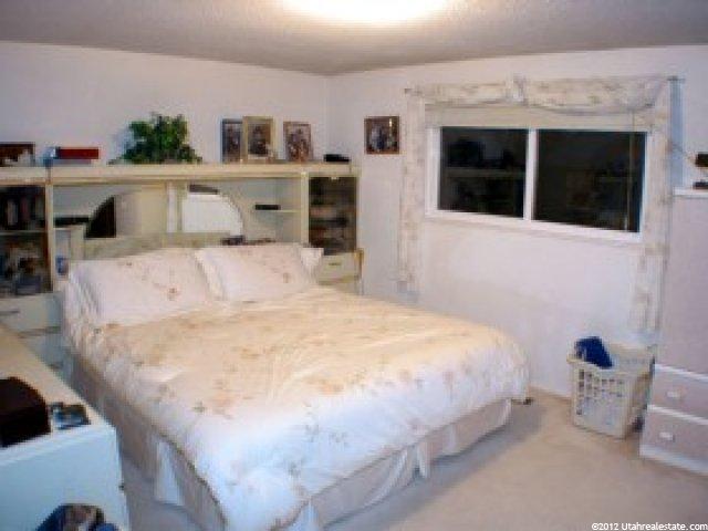 870 Cedar Terrace Dr, Sandy, UT 84094 — photo 5