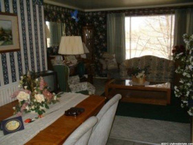 147 S 150 E, Kaysville, UT 84037 — photo 8