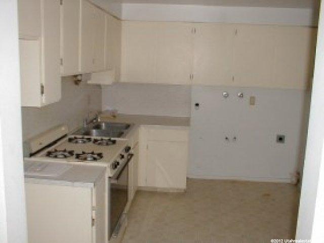 1155 S 1000 E #D13, Clearfield, UT 84015 — photo 3