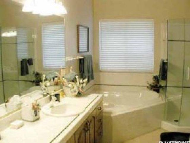 10002 Stone Mountain Ln, Sandy, UT 84092 — photo 4
