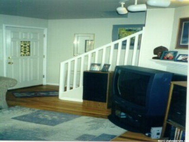 617 Cobblestone Dr, Midvale, UT 84047 — photo 3
