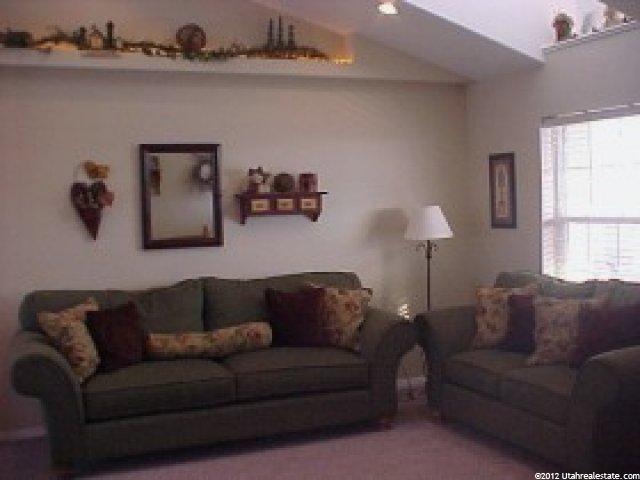 491 E 420 S, Smithfield, UT 84335 — photo 4