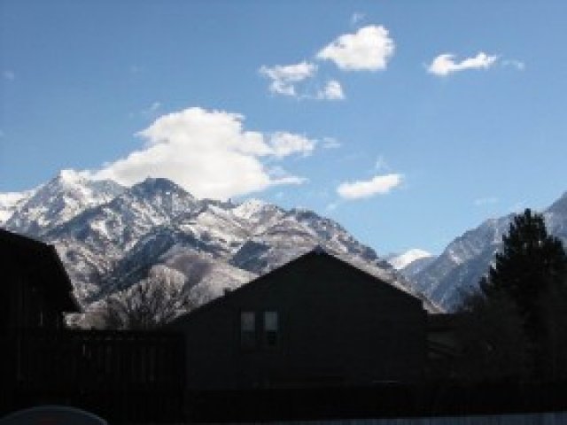 2278 Newcastle Dr, Sandy, UT 84093 — photo 6