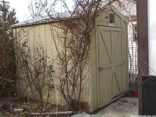 647 W 6th Ave, Midvale, UT 84047 — photo 3