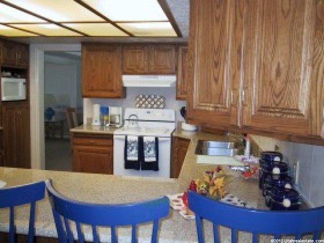 620 N 325 W, Bountiful, UT 84010 — photo 4