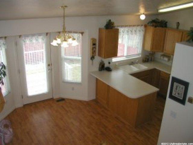 195 W 1475 N, Layton, UT 84041 — photo 2