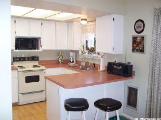 605 S 925 W, Layton, UT 84041 — photo 5