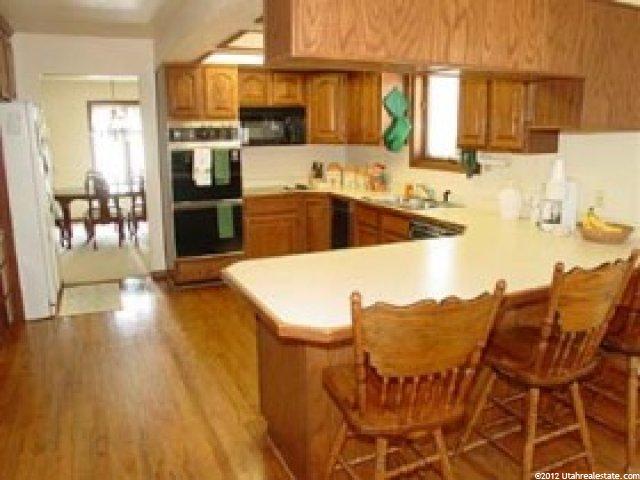 12754 Somerdowns Ct, Draper, UT 84020 — photo 2
