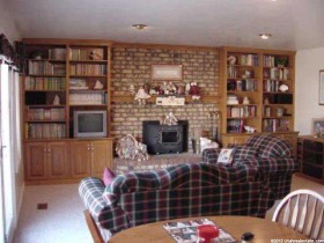 11709 Watson Rd, Sandy, UT 84092 — photo 2