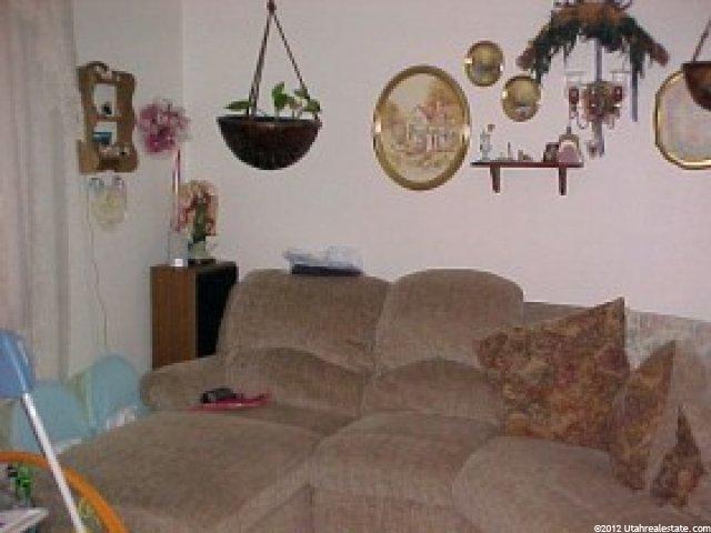3902 Jackson Ave, South Ogden, UT 84403 — photo 2