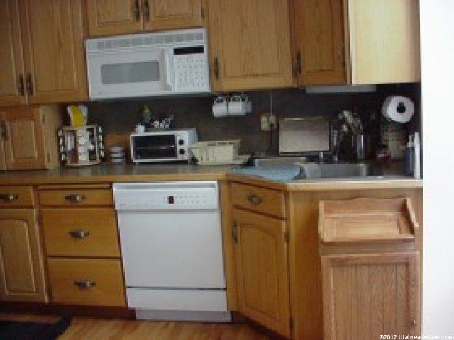 1820 N 6900 E, Croydon, UT 84018 — photo 2