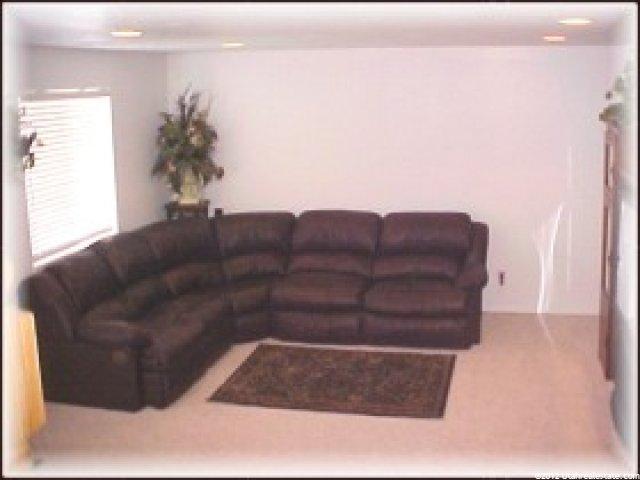 1662 N 2140 W, Clinton, UT 84015 — photo 3