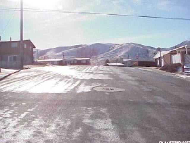 235 S 6th St, Tooele, UT 84074 — photo 3