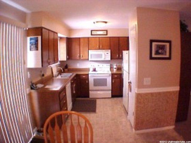 1230 Crestridge Rd, Sandy, UT 84094 — photo 2