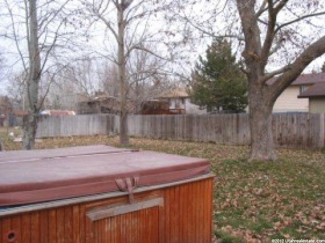 6076 S 2475 W, Roy, UT 84067 — photo 2