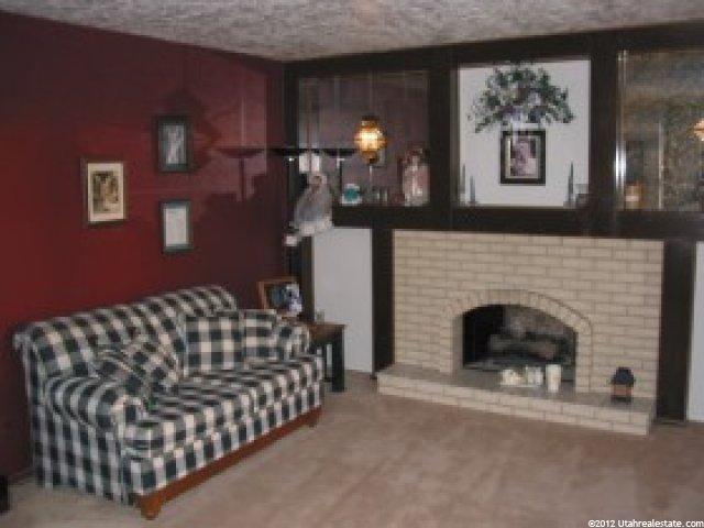 6076 S 2475 W, Roy, UT 84067 — photo 4