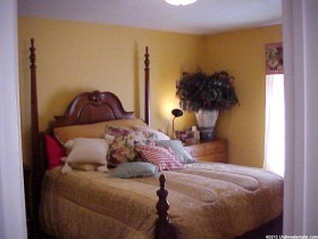 1082 E 100 S, Logan, UT 84321 — photo 4