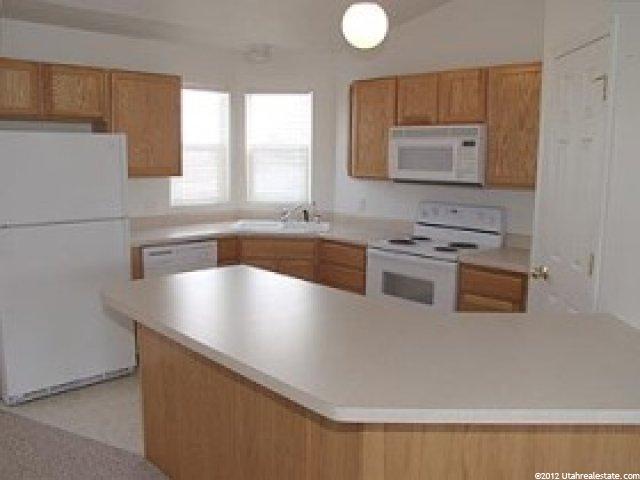 13651 Cloud Ln, Riverton, UT 84065 — photo 3