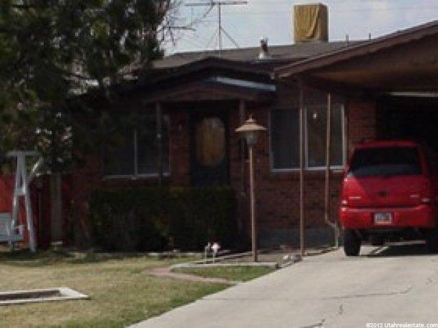 821 N Tremont St, Tremonton, UT 84337 — photo 2