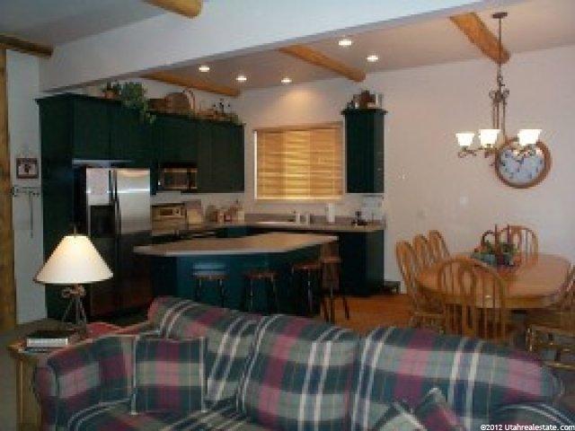 92 W Village Cir, Midway, UT 84049 — photo 4