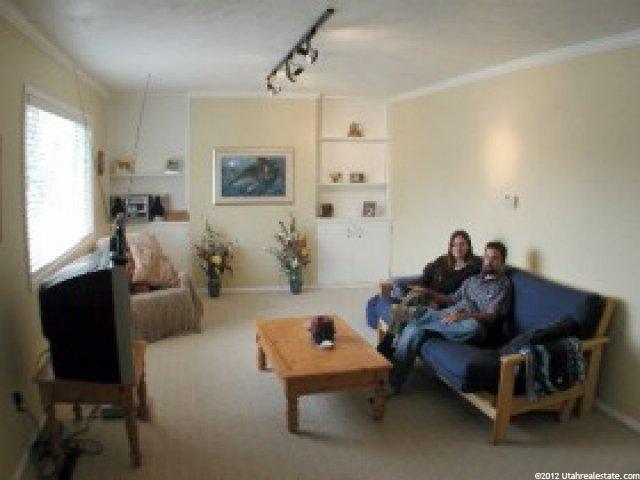 402 W 6th Ave, Midvale, UT 84047 — photo 2