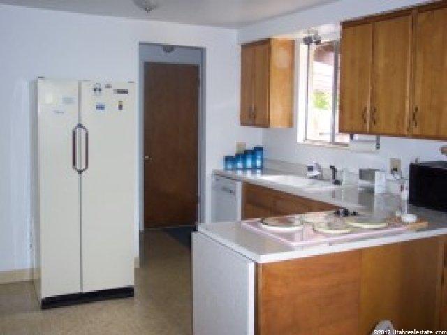 1942 Mathew Dr, Layton, UT 84041 — photo 3