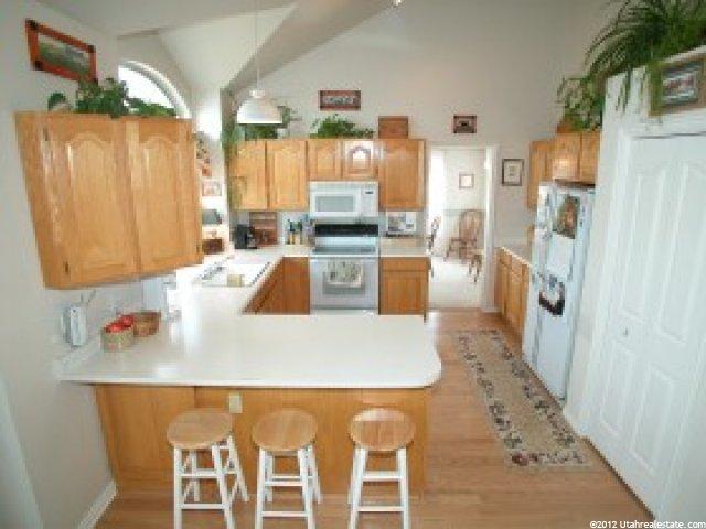 11526 Cherry Knoll Cir, Sandy, UT 84094 — photo 5